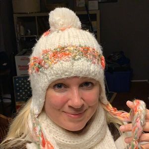 Coal Hat and scarf set